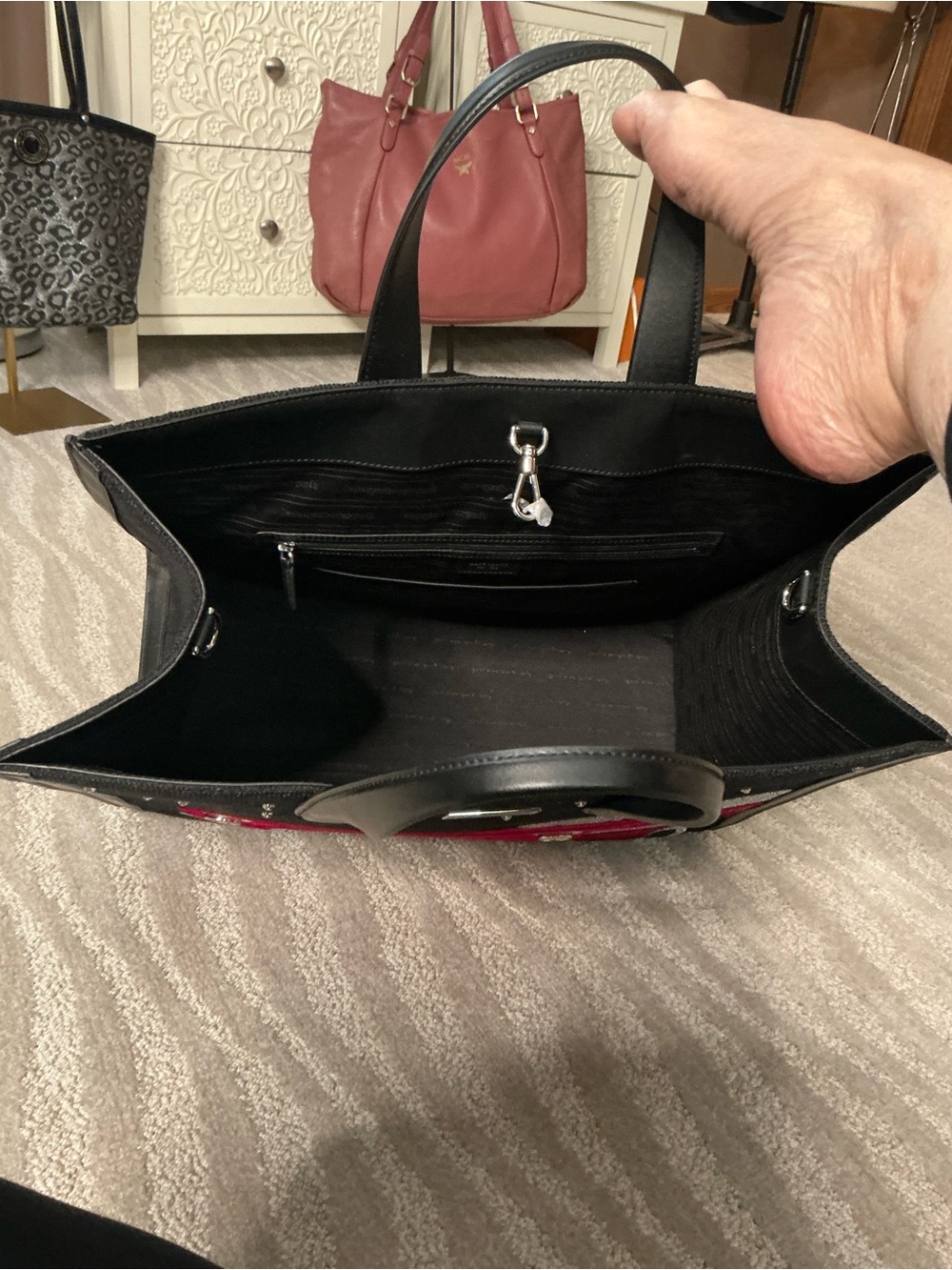 Kate Spade Manhattan Vintage Car Embellished Large Tote Rare - Picture 7 of 11